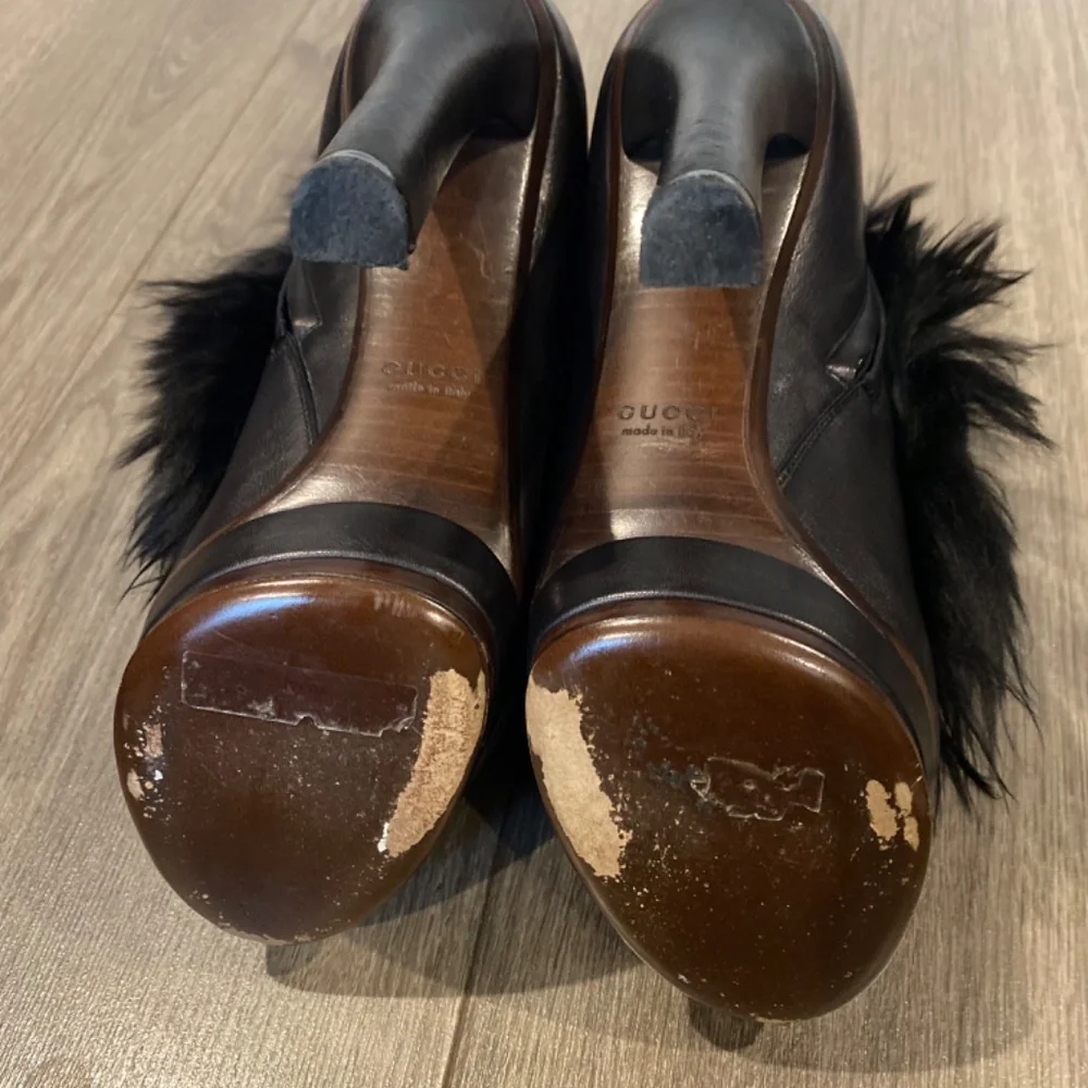 Rare! Authentic Gucci BLACK Leather/Alpaca Fur Platform Ankle Boot (Size 37) - Picture 6 of 6